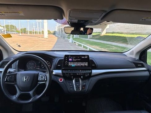 Used 2025 Honda Odyssey EX-L image 7