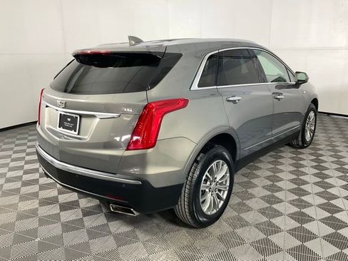Used 2018 Cadillac XT5 Luxury w/ Driver Awareness Package image 6