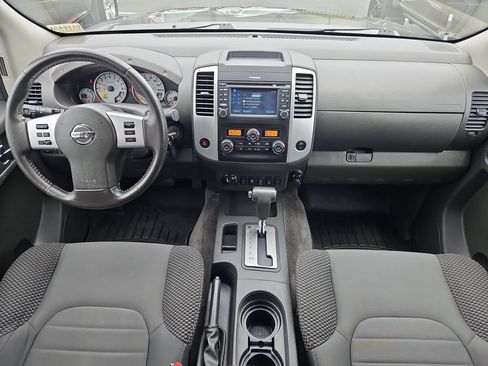 Used 2018 Nissan Frontier PRO-4X AWD/4WD image 22