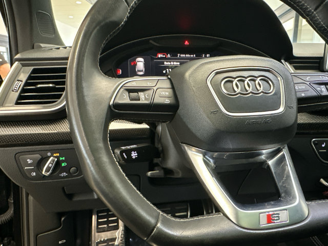 Used 2020 Audi SQ5 Premium Plus w/ Premium Plus Package AWD/4WD image 20