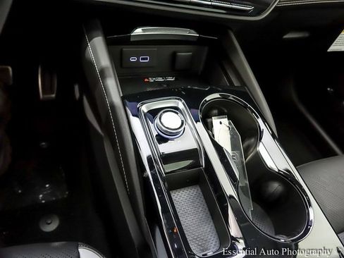 New 2025 Buick Envision Sport Touring image 18