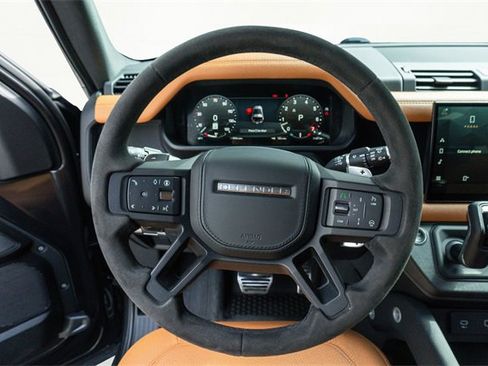 Used 2024 Land Rover Defender 90 Carpathian Edition image 35