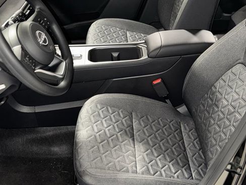 New 2026 Nissan Kicks SV w/ Cold Weather Package image 19