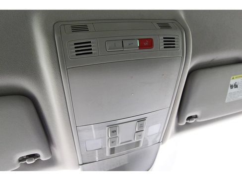 Certified 2024 Volkswagen Taos S w/ MDO Package FWD image 23
