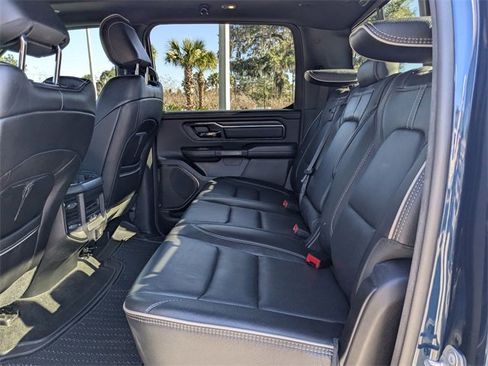 Used 2022 RAM 1500 Limited w/ Body Color Bumper Group image 15