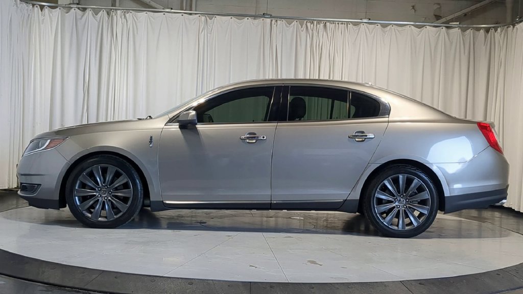 Used 2015 Lincoln MKS AWD w/ Equipment Group 201A image 6