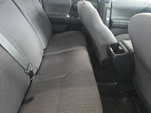 Used 2019 Toyota Tacoma TRD Off-Road image 26