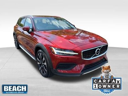 Used 2020 Volvo V60 T5 Cross Country w/ Protection Package Premier