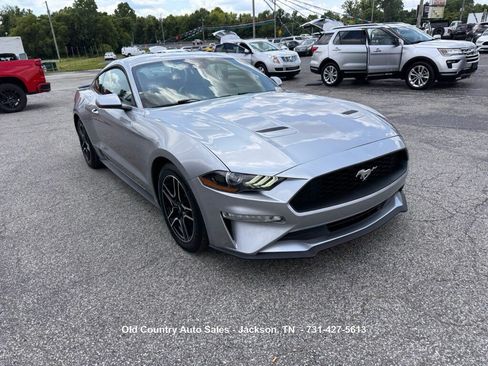 Used 2021 Ford Mustang Premium RWD image 4
