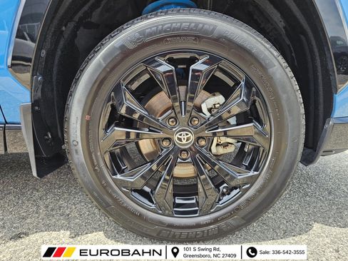 Used 2024 Toyota RAV4 SE AWD/4WD image 28