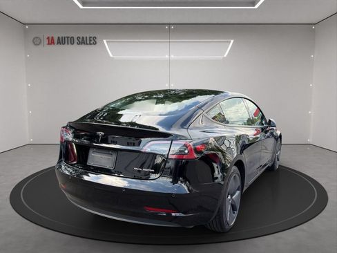 Used 2022 Tesla Model 3 Long Range AWD/4WD image 5