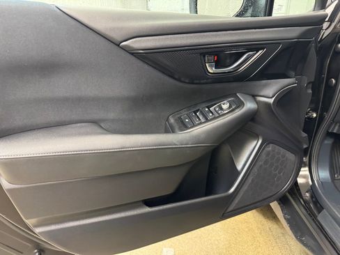 Used 2024 Subaru Outback Premium image 8