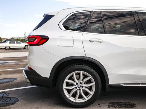 Used 2023 BMW X5 xDrive40i AWD/4WD image 14