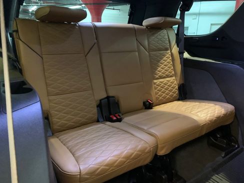 Used 2021 Cadillac Escalade Sport w/ Driver Assist Tech Package image 52