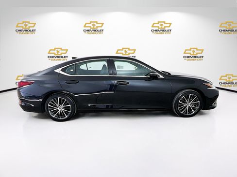 Used 2022 Lexus ES 350 w/ Premium Package image 8