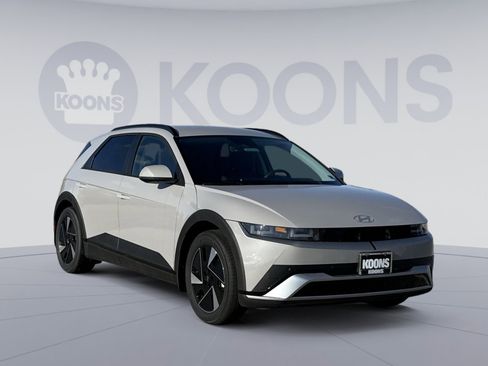 New 2025 Hyundai Ioniq 5 SEL image 10
