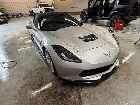 Used 2014 Chevrolet Corvette Stingray Convertible w/ 2LT Preferred Equipment Group RWD image 9
