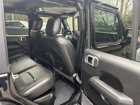 Used 2023 Jeep Wrangler Sahara w/ Cold Weather Group image 12