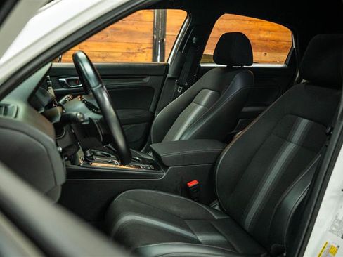Used 2022 Honda Civic Sport image 9