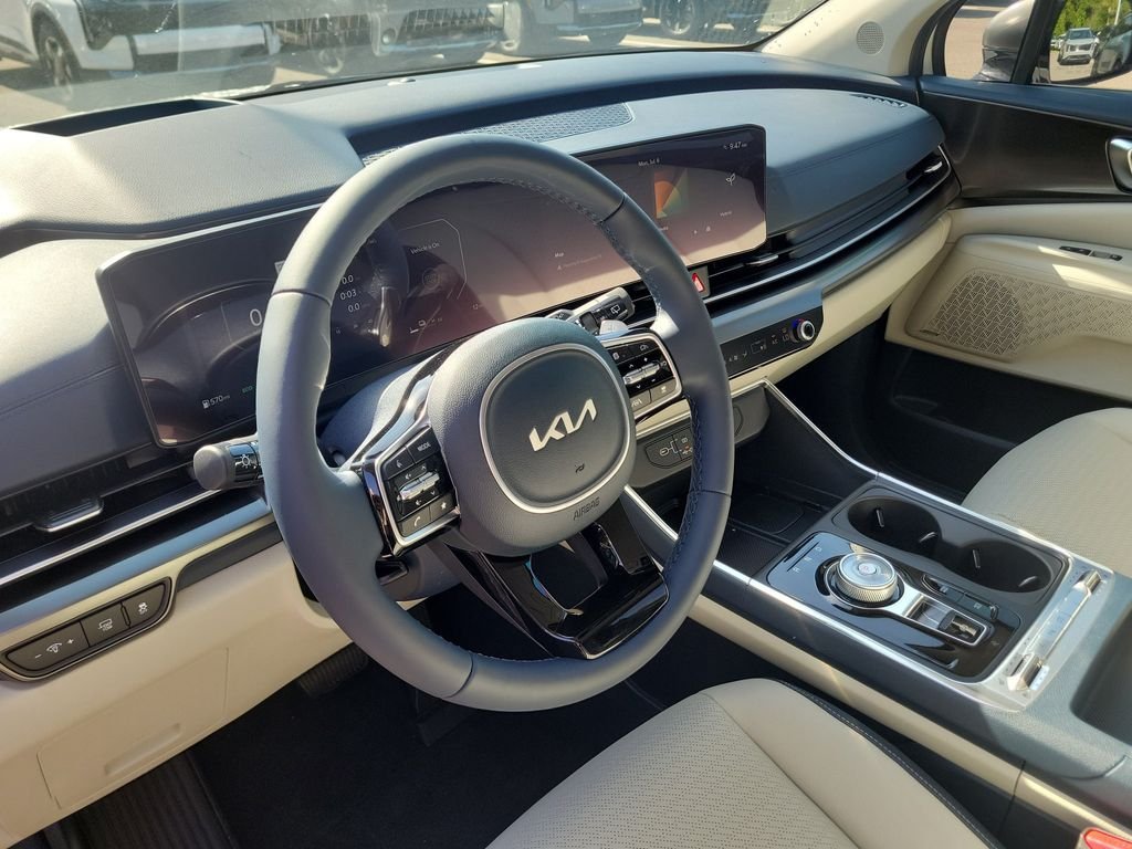 New 2026 Kia Carnival SX Prestige FWD image 24