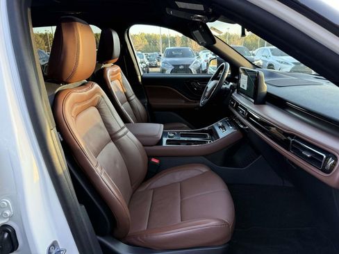 Used 2025 Lincoln Aviator Reserve image 14