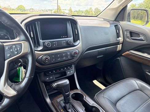 Used 2019 GMC Canyon Denali RWD image 23