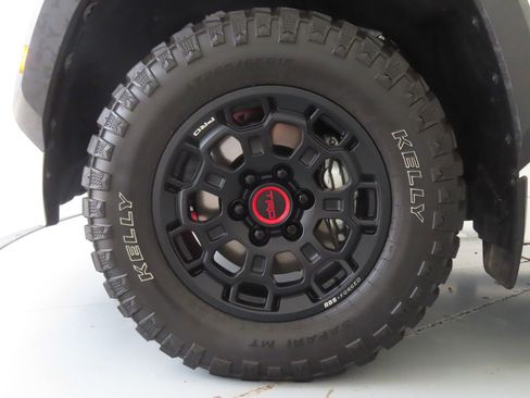 Used 2025 Toyota Sequoia TRD Pro AWD/4WD image 30