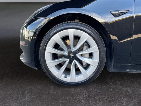 Used 2022 Tesla Model 3 Standard Range RWD image 14