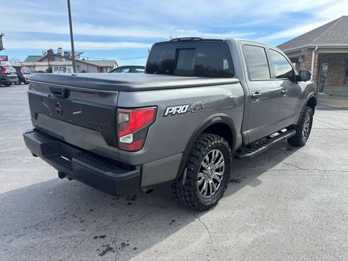 Used 2021 Nissan Titan PRO-4X w/ Pro-4x Convenience Package AWD/4WD image 7