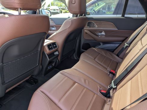 New 2026 Mercedes-Benz GLE 450 4MATIC Coupe image 16