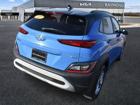 Used 2022 Hyundai Kona SEL image 3