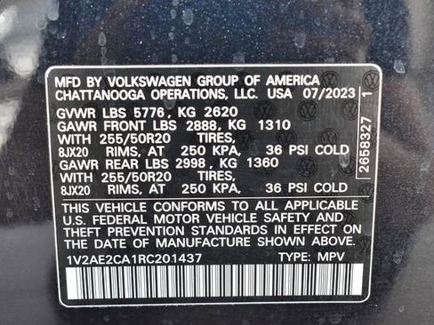 Used 2024 Volkswagen Atlas Cross Sport SEL R-Line AWD/4WD image 34