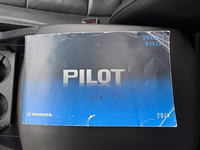 Used 2014 Honda Pilot Touring image 23