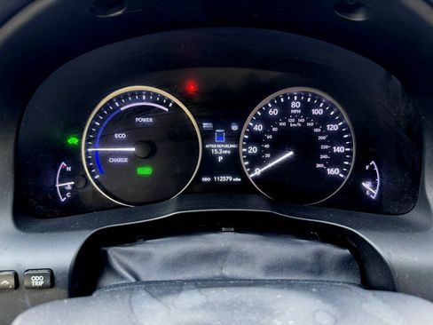 Used 2014 Lexus ES 300h Hybrid w/ Luxury Package w/Bamboo Trim image 19