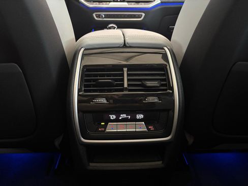 Used 2023 BMW X5 sDrive40i w/ Premium Package RWD image 29