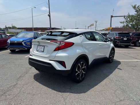 Used 2021 Toyota C-HR XLE FWD image 7