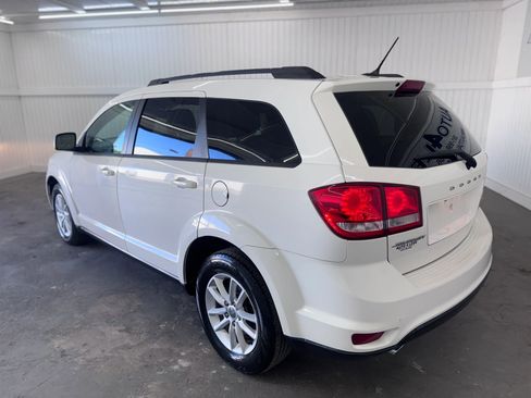 Used 2017 Dodge Journey SXT w/ Comfort/Convenience Group FWD image 7