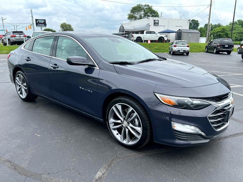 Used 2025 Chevrolet Malibu LT image 11