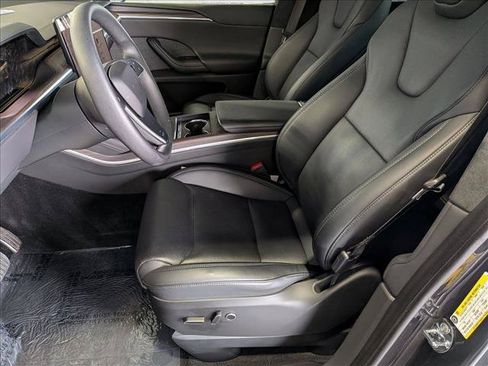 Used 2024 Tesla Model X AWD/4WD image 15