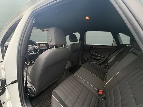 Used 2019 Volkswagen Jetta GLI FWD image 20