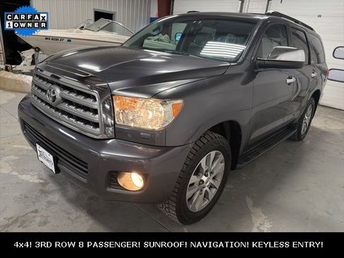 Used 2011 Toyota Sequoia Limited image 3