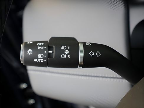 New 2025 Land Rover Discovery Sport Dynamic SE image 72