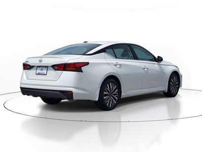 New 2026 Nissan Altima 2.5 SV