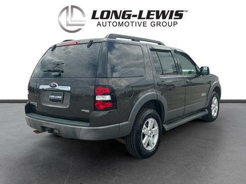 Used 2006 Ford Explorer XLT RWD image 7