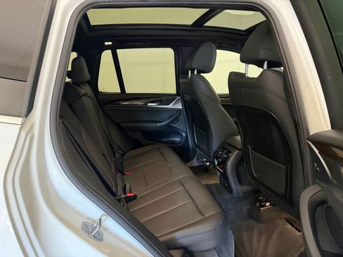 Used 2018 BMW X3 xDrive30i w/ Premium Package AWD/4WD image 32