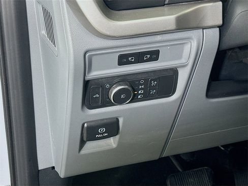 Used 2022 Ford F150 XLT w/ Trailer Tow Package image 21