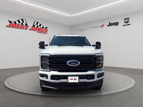 Used 2025 Ford F250 Platinum AWD/4WD image 14