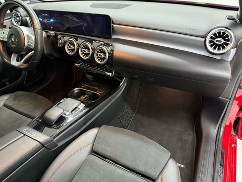 Used 2019 Mercedes-Benz A 220 A 220 4MATIC Sedan 4D image 18