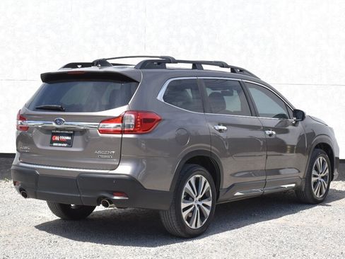 Used 2022 Subaru Ascent Touring AWD/4WD image 5