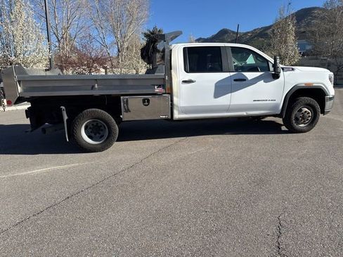 Used 2021 GMC Sierra 3500 4x4 Crew Cab w/ Convenience Package image 10